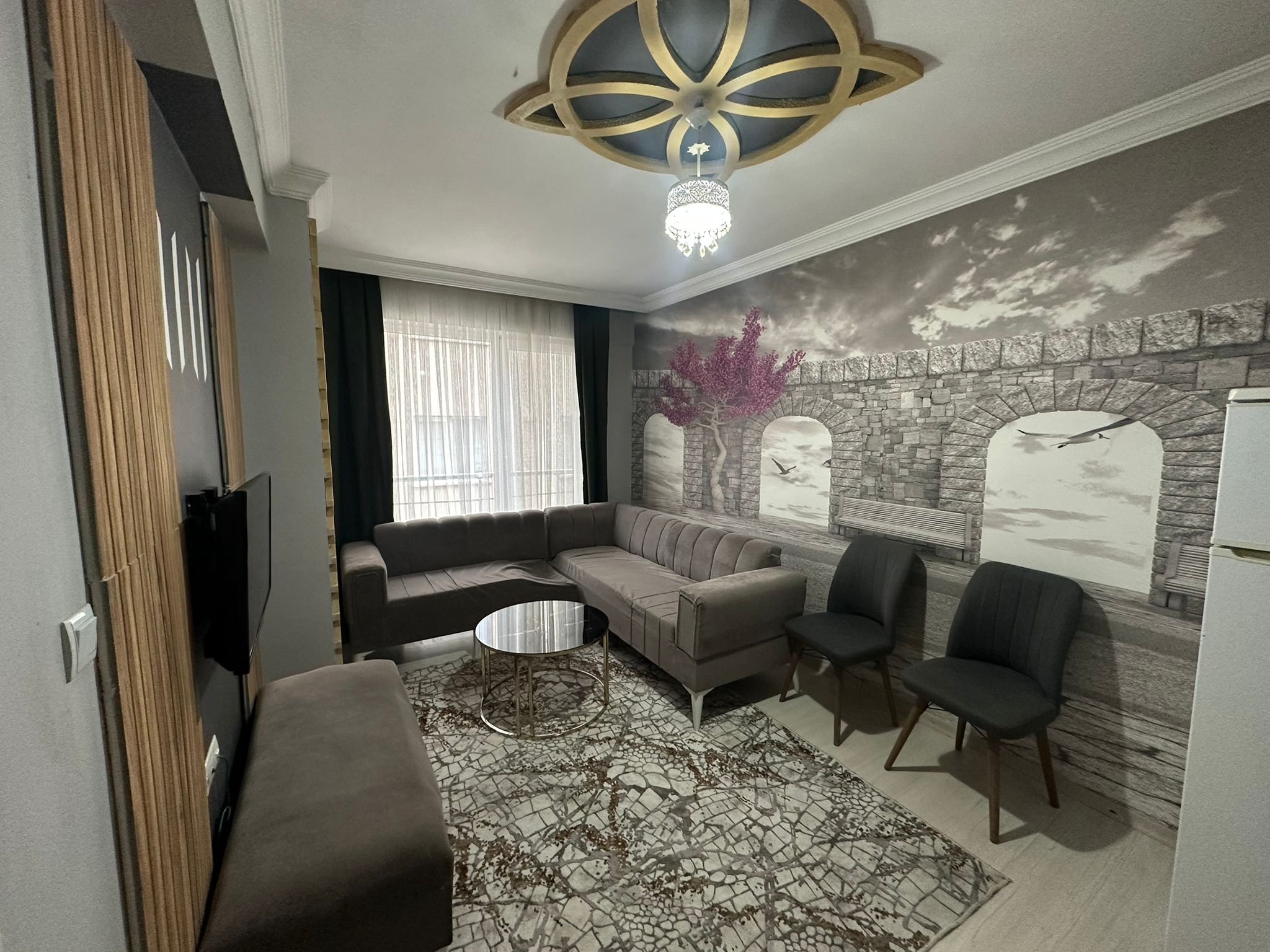 ERENLERDE OTOBÜS DURAĞINA YAKIN 1+1 KİRALIK DAİRE