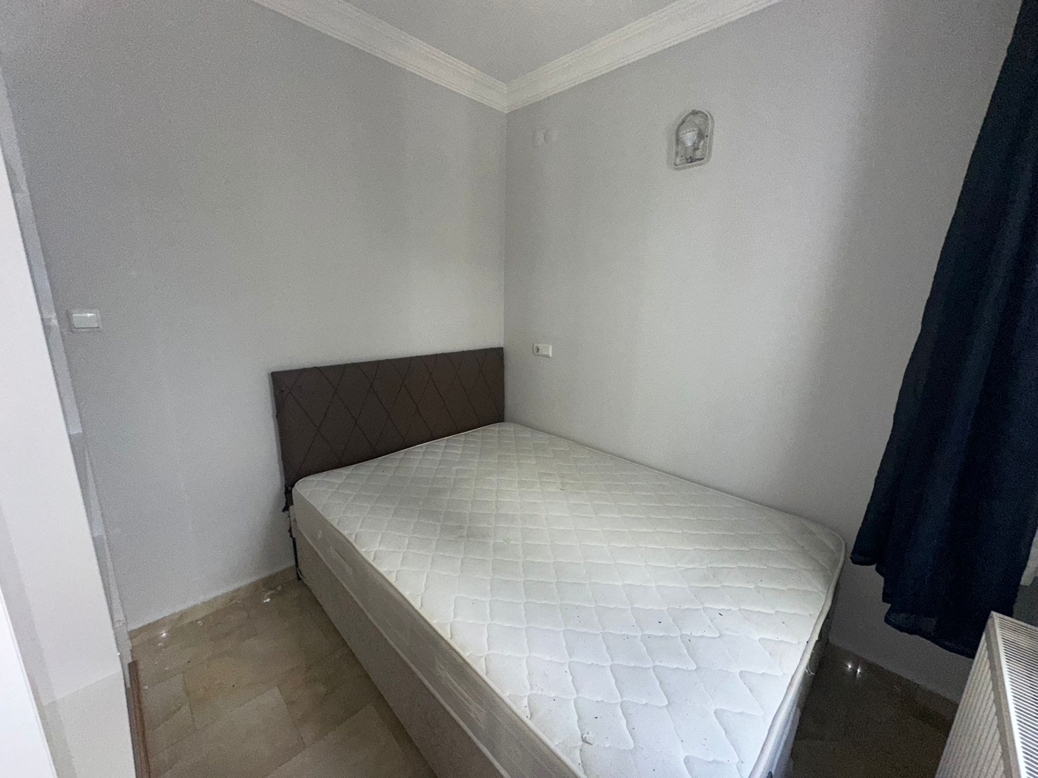 ERENLERDE MERKEZİ KONUMDA 1+0 KİRALIK DAİRE