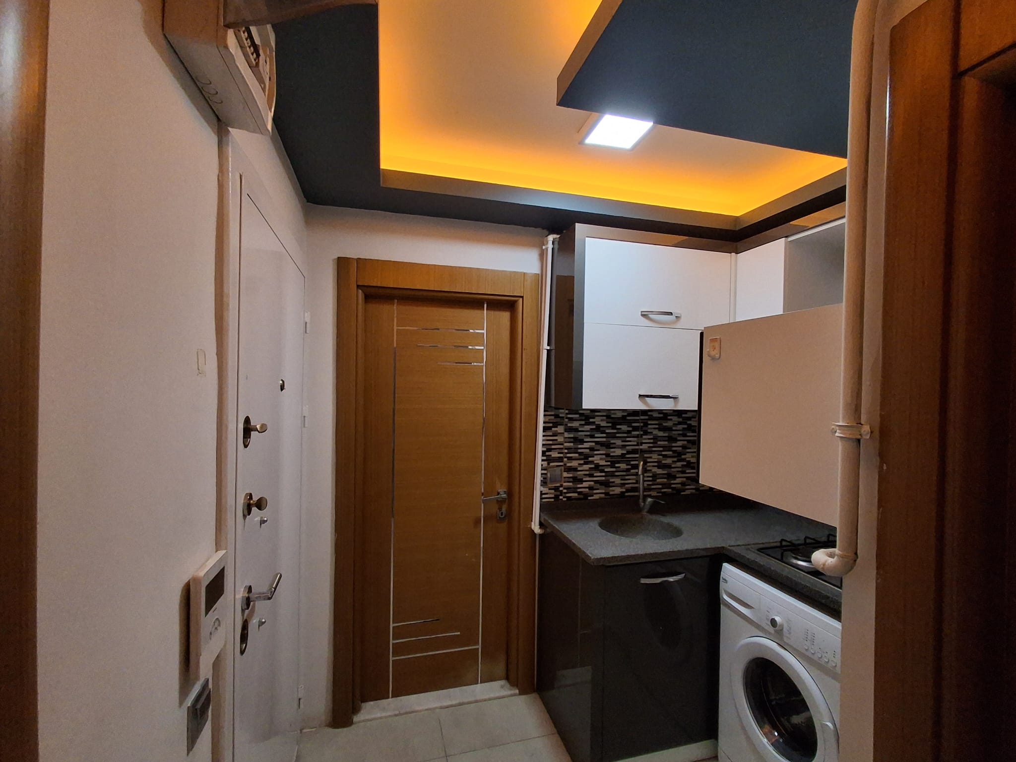 ERENLERDE TEMİZ 2+0 KİRALIK DAİRE