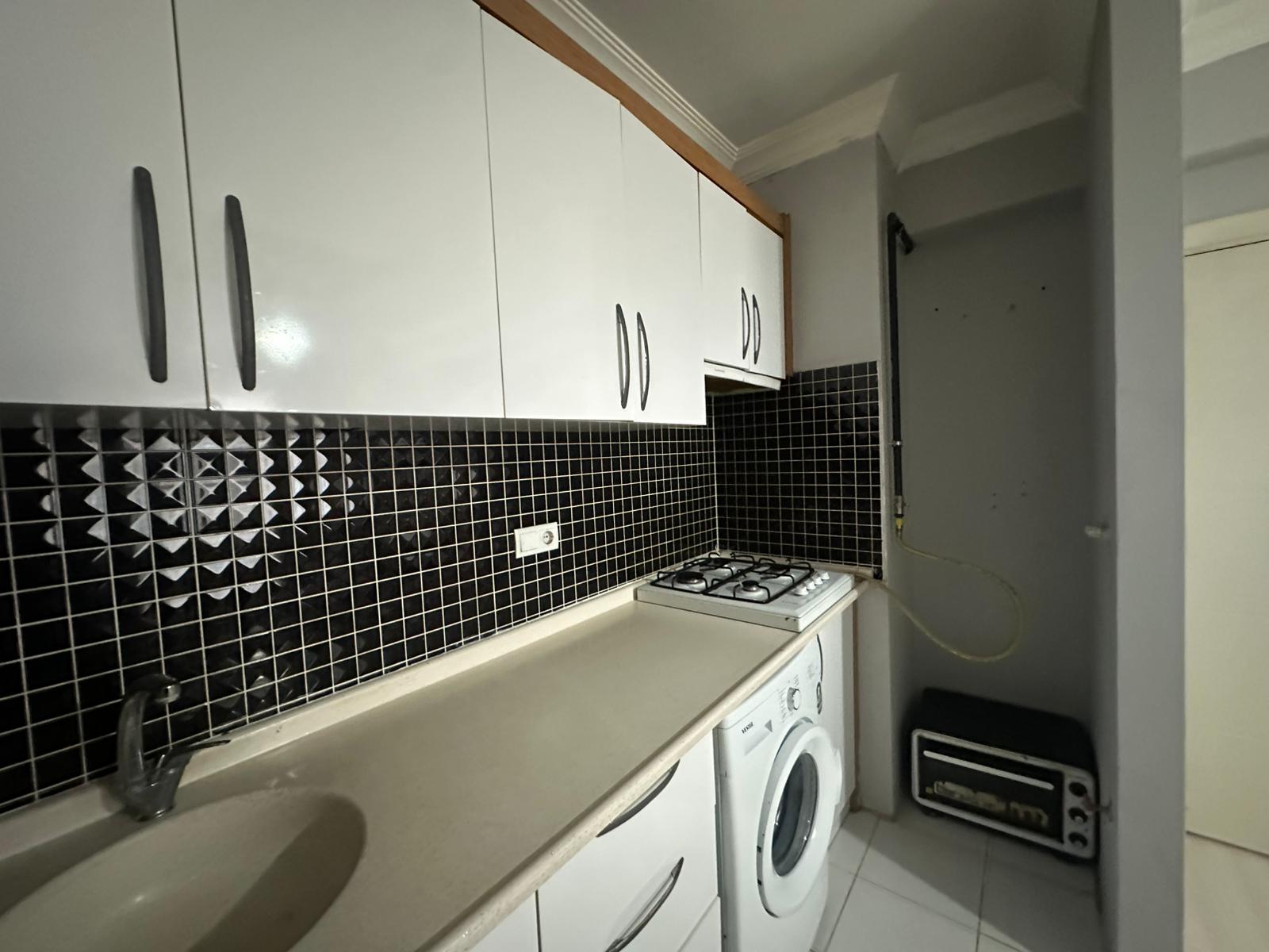 ERENLERDE OTOBÜS DURAĞINA YAKIN 1+1 KİRALIK DAİRE