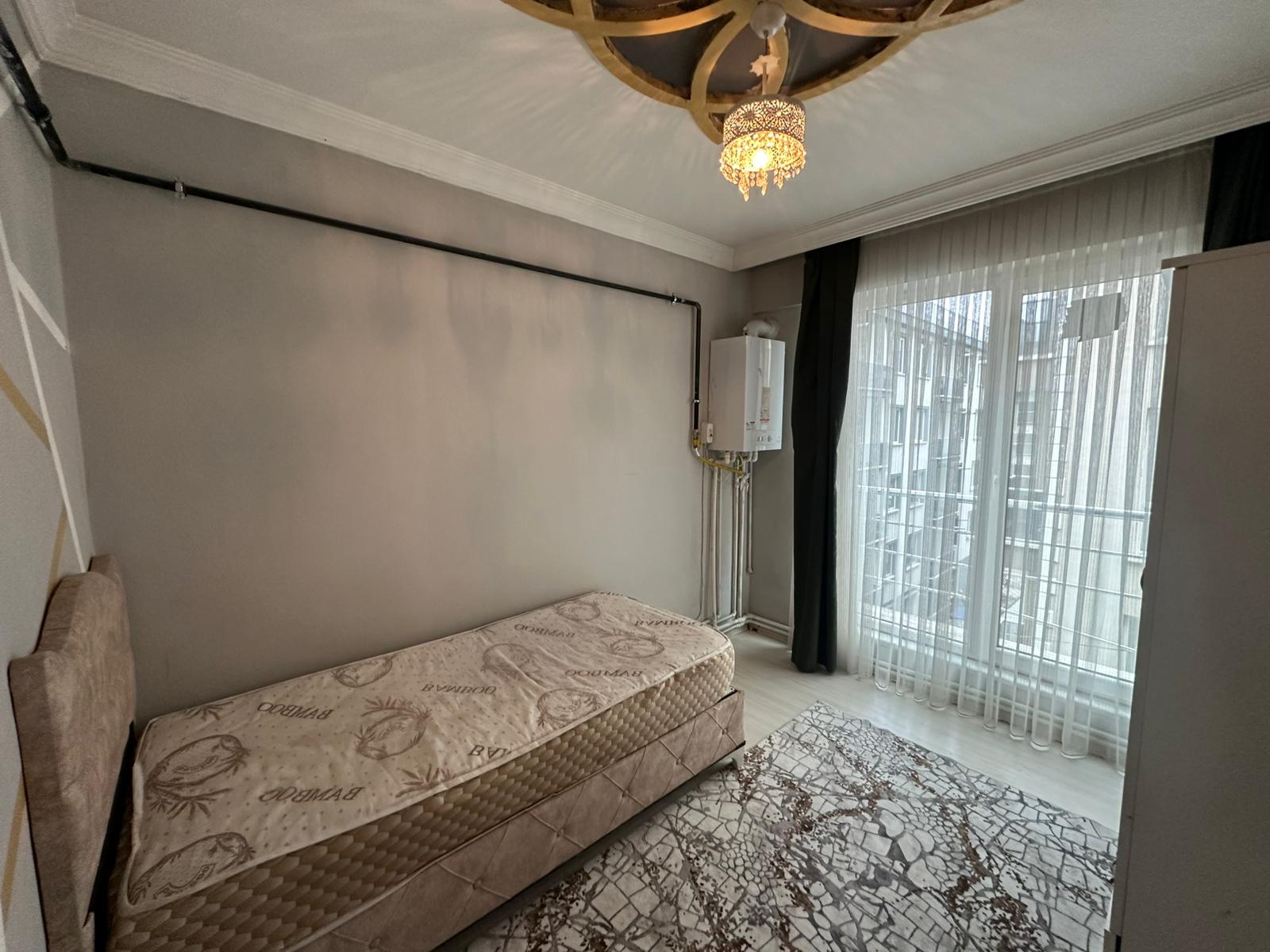 ERENLERDE OTOBÜS DURAĞINA YAKIN 1+1 KİRALIK DAİRE