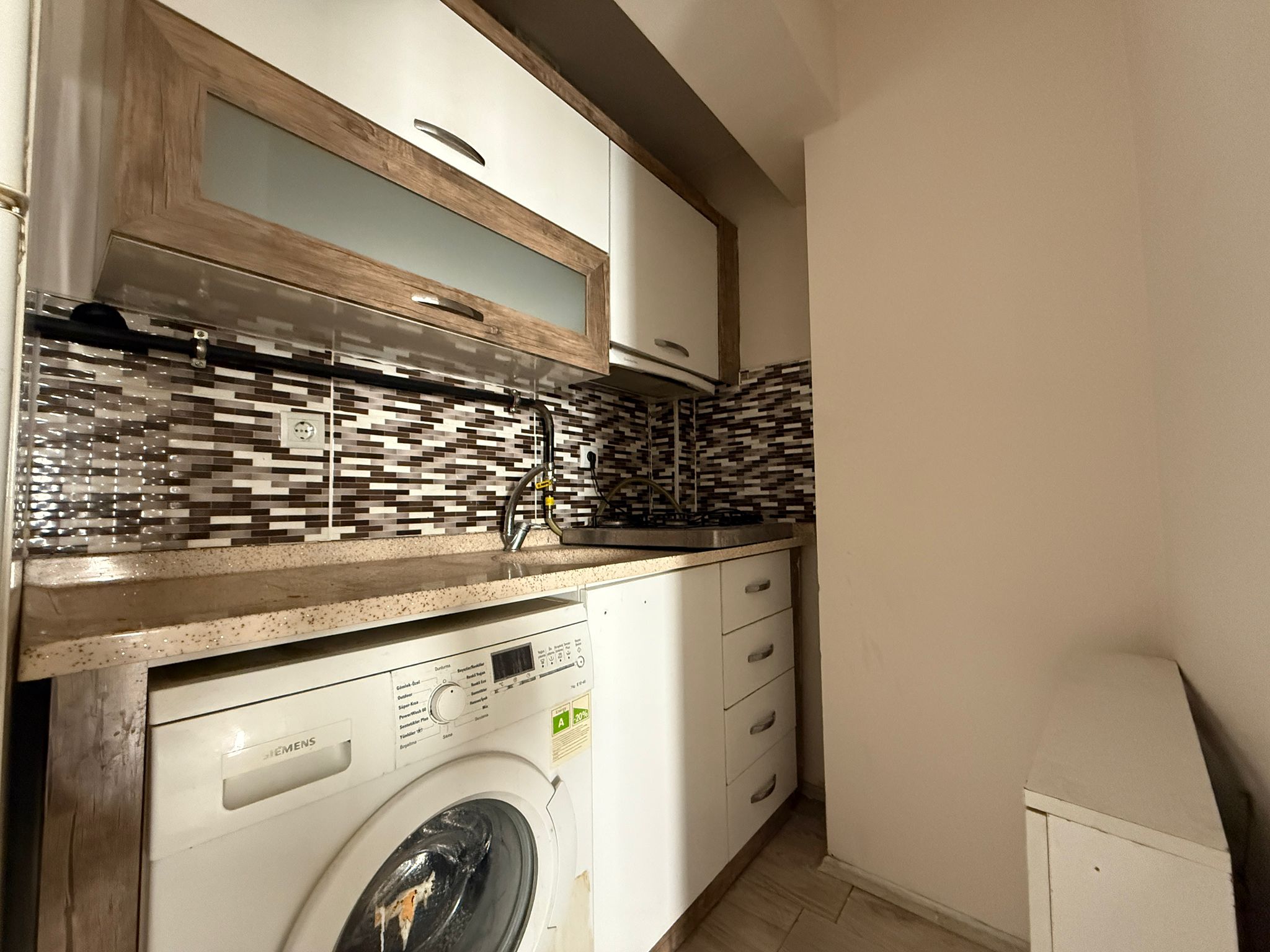 ERENLERDE MERKEZİ KONUMDA 2+1 GENİŞ KİRALIK DAİRE