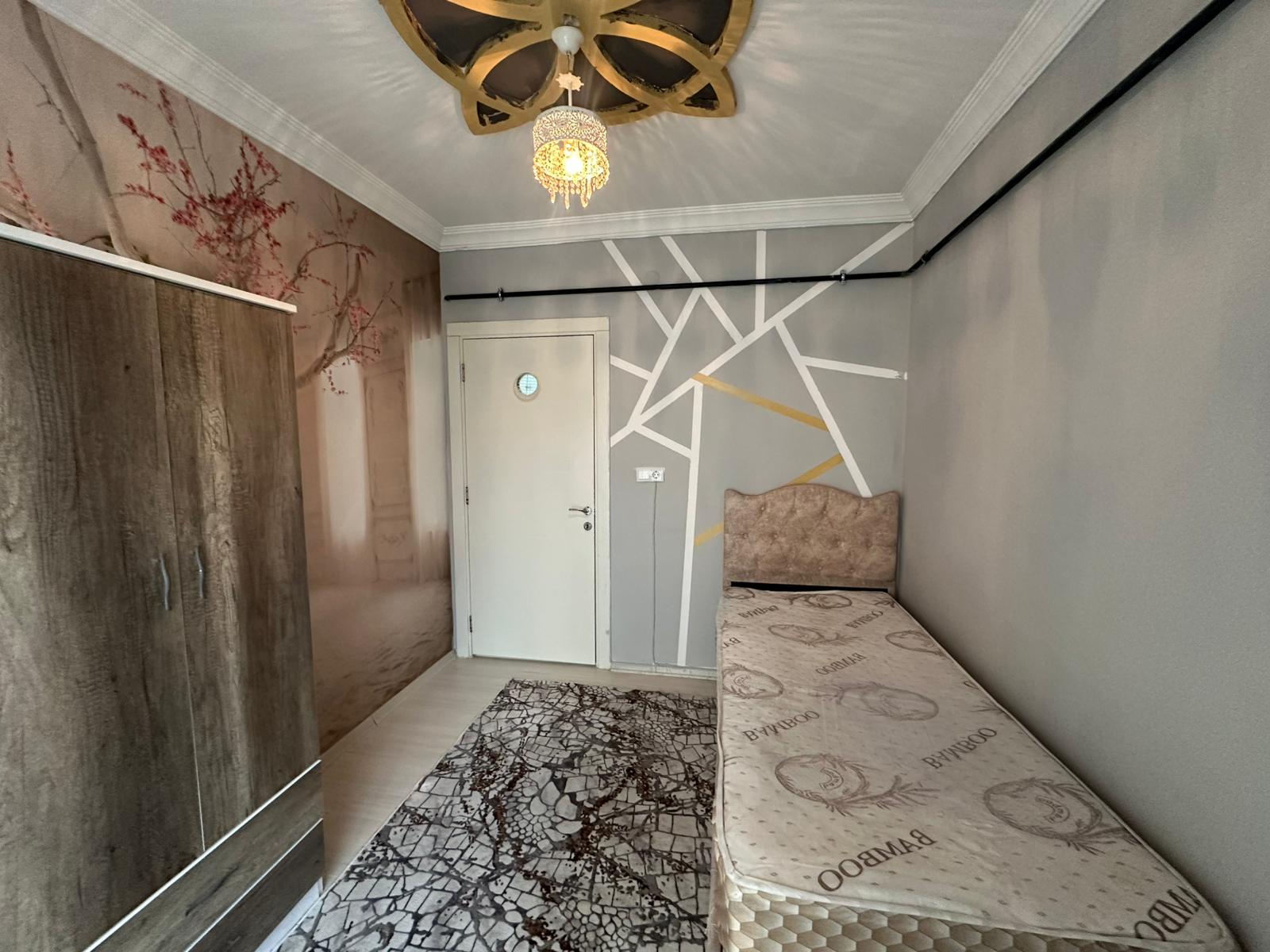 ERENLERDE OTOBÜS DURAĞINA YAKIN 1+1 KİRALIK DAİRE