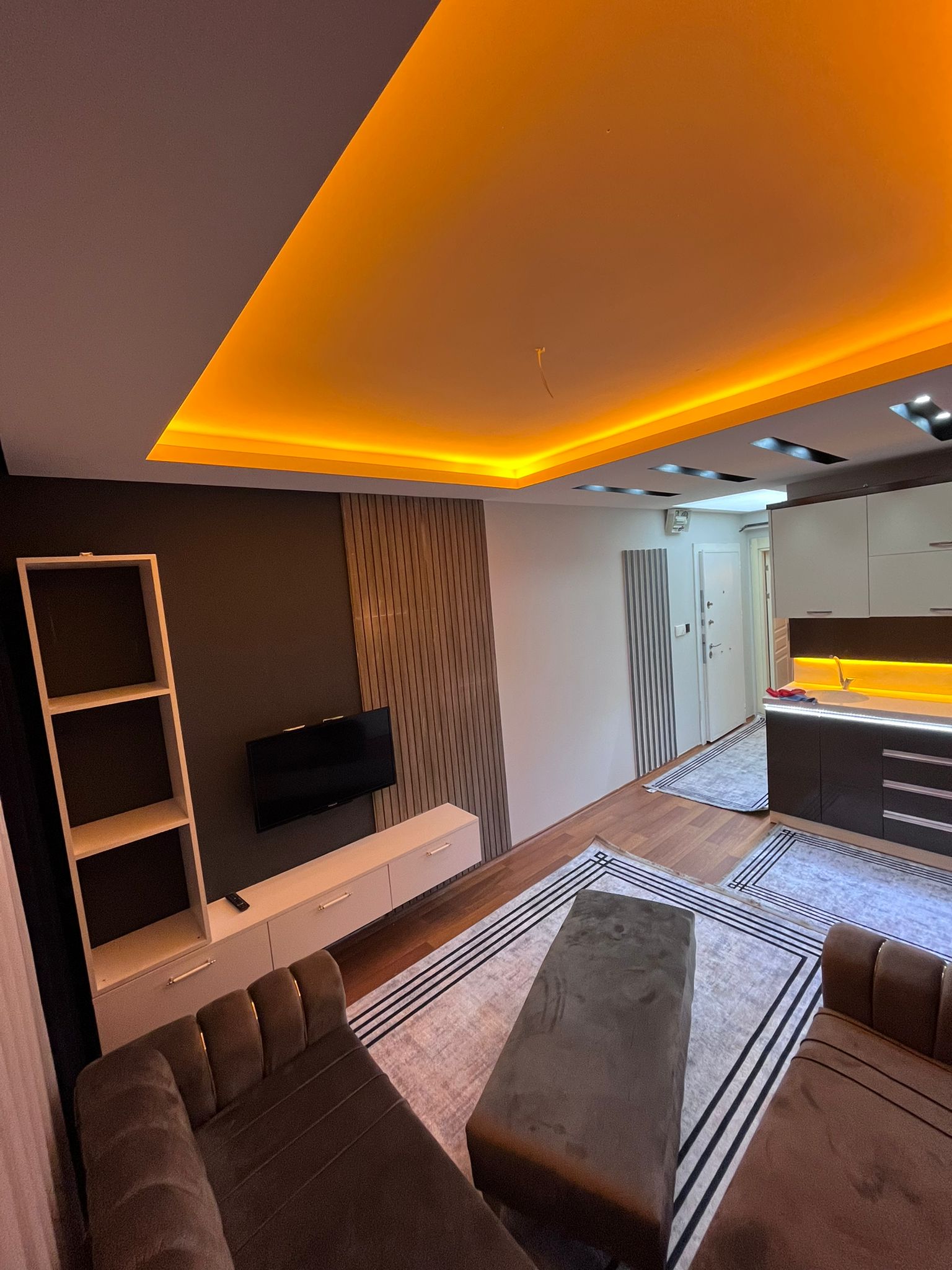 ERENLERDE 1+1 YAPILI FIRSAT SATILIK DAİRE