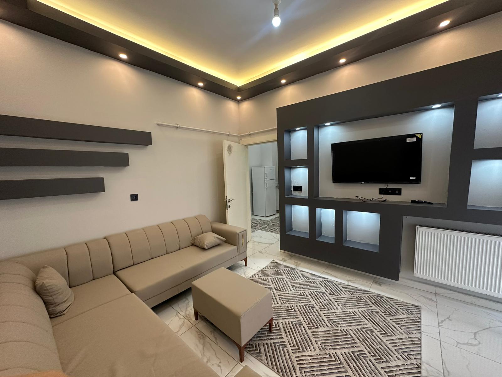 ERENLERDE MERKEZİ KONUMDA 2+0 SATILIK DAİRE