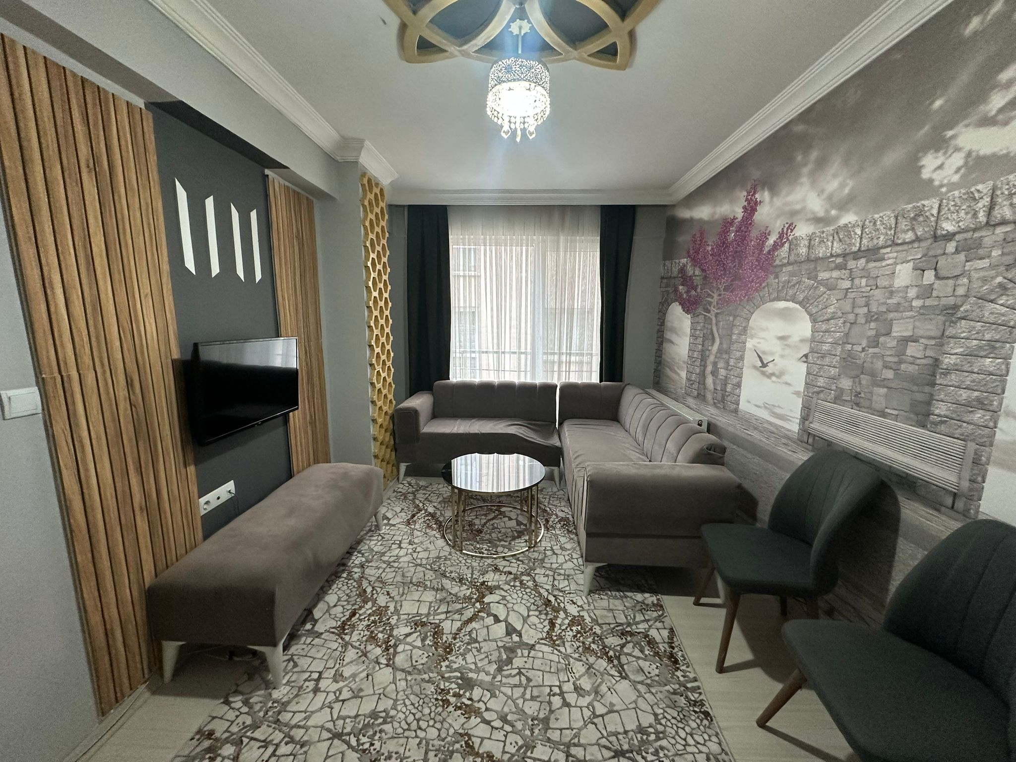 ERENLERDE OTOBÜS DURAĞINA YAKIN 1+1 KİRALIK DAİRE