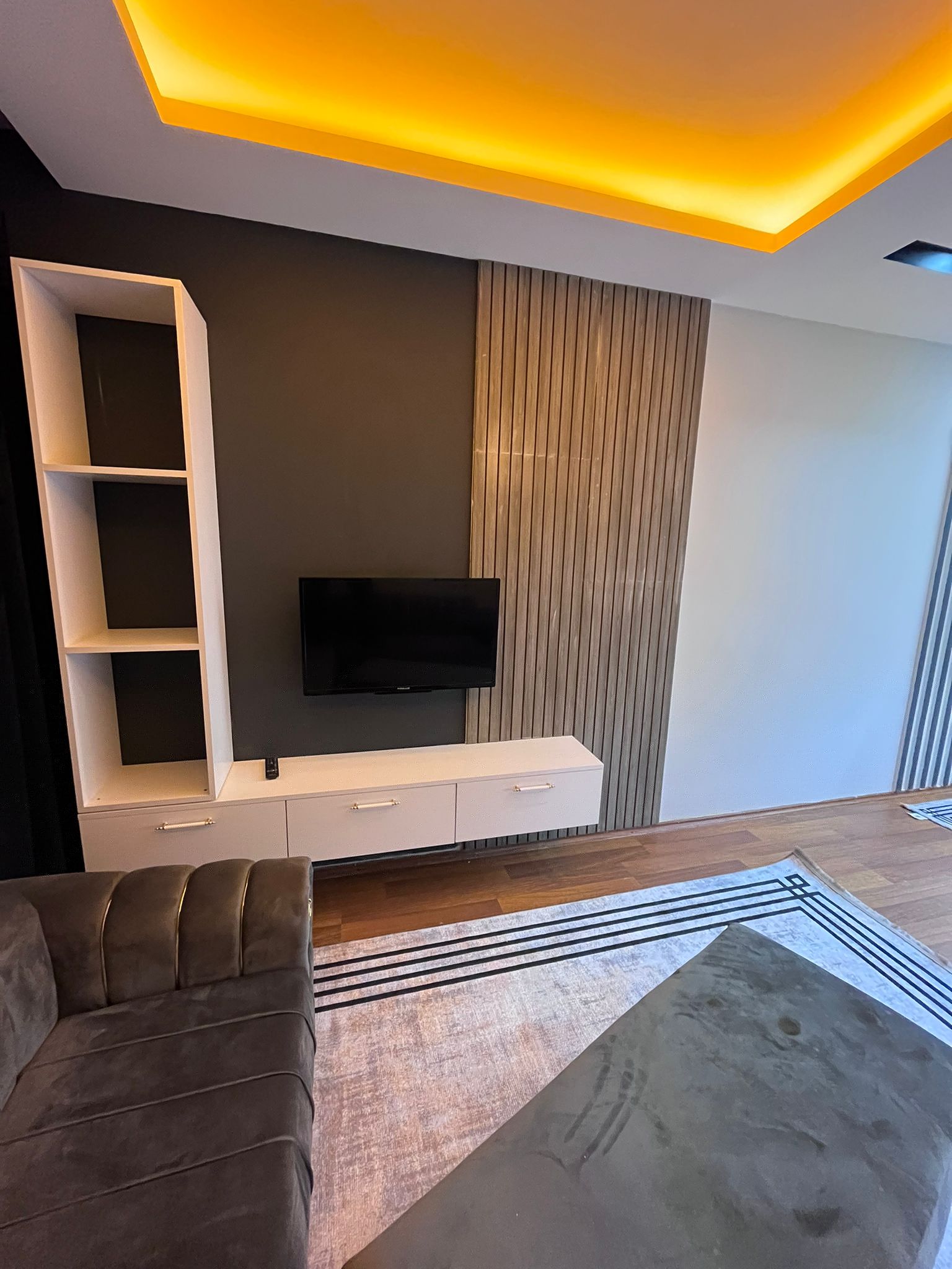 ERENLERDE 1+1 YAPILI FIRSAT SATILIK DAİRE