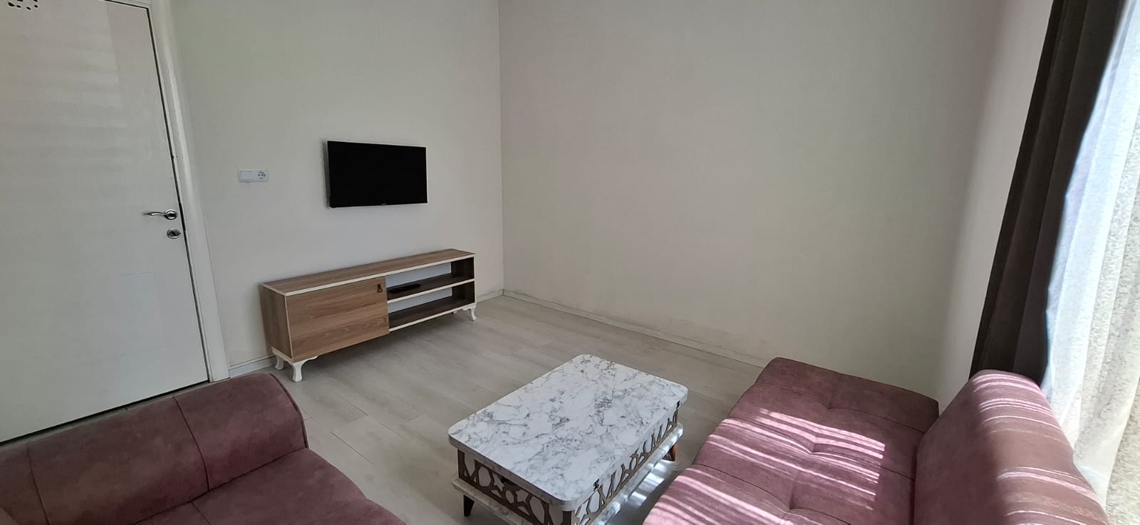 ERENLERDE VETERİNERLİK KARŞISINDA 2+0 TEMİZ KİRALIK DAİRE