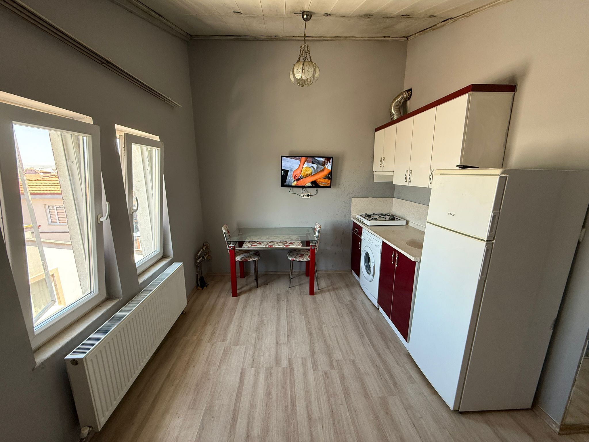 ERENLERDE SEVGİ YOLUNA YAKIN 1+0 MERKEZİ SİSTEM DAİRE