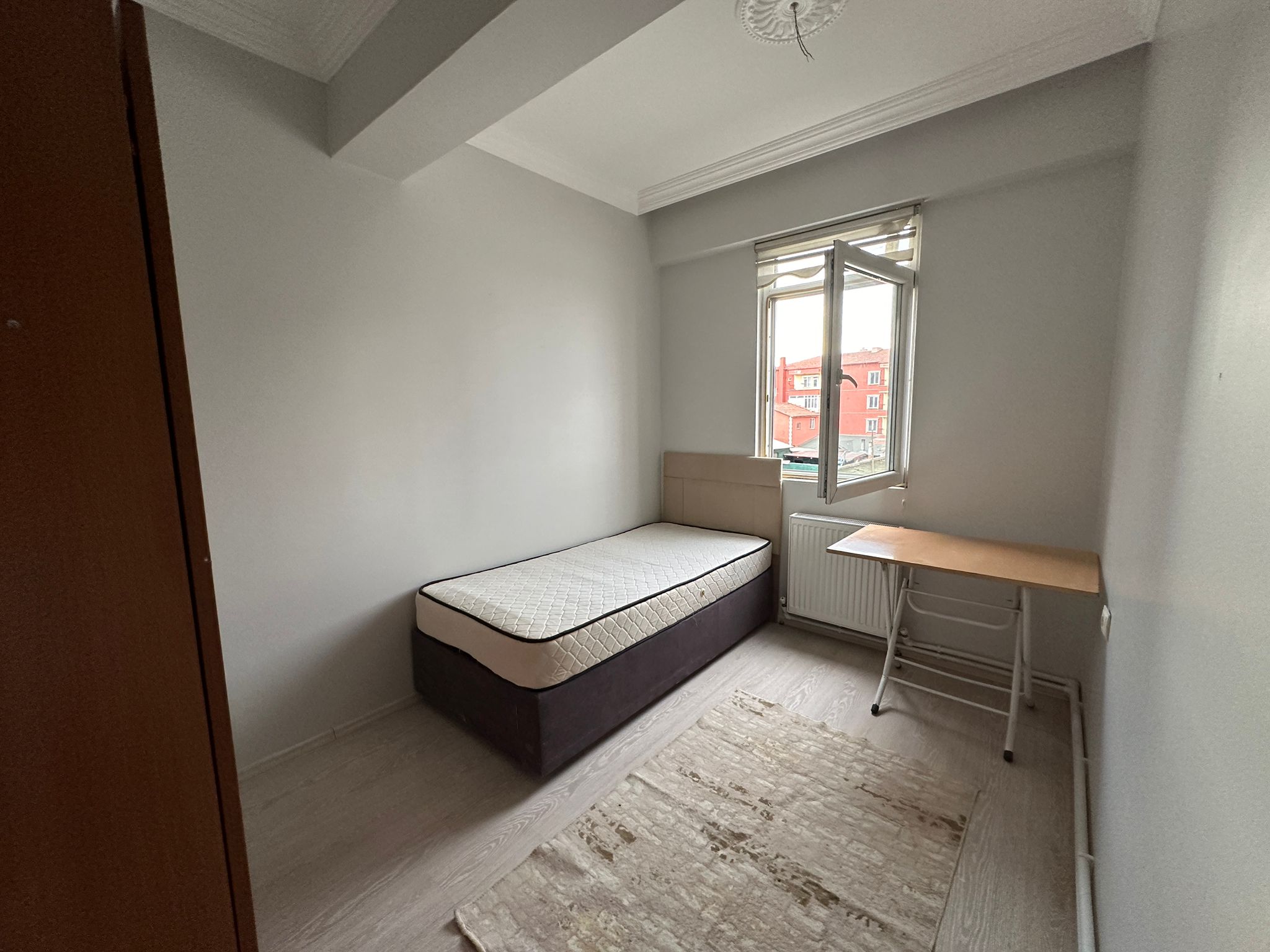 ERENLERDE MERKEZİ KONUMDA KAÇIRILMAYACAK 2+0 DAİRE