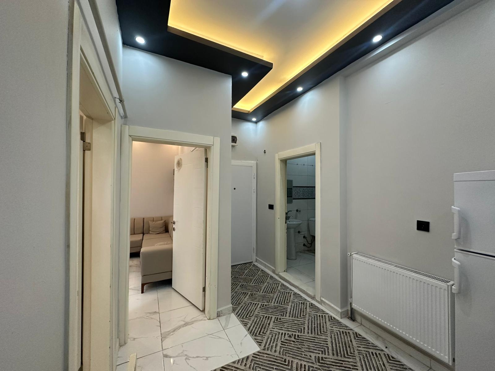 ERENLERDE MERKEZİ KONUMDA 2+0 SATILIK DAİRE