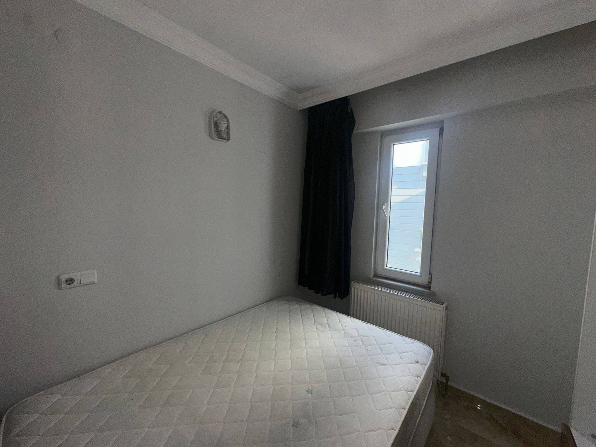 ERENLERDE MERKEZİ KONUMDA 1+0 KİRALIK DAİRE